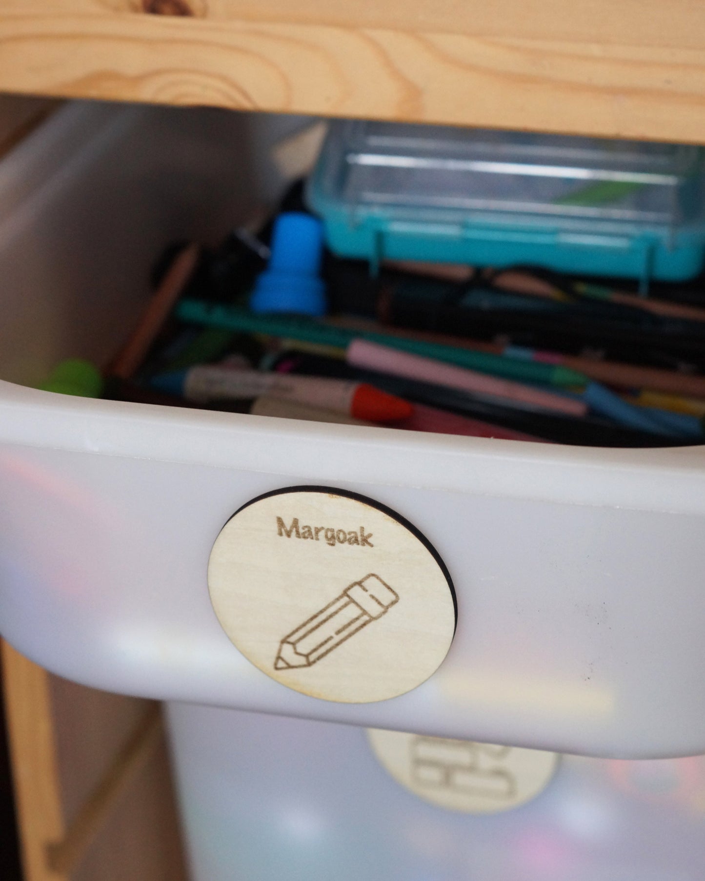 Etiquetas madera organización