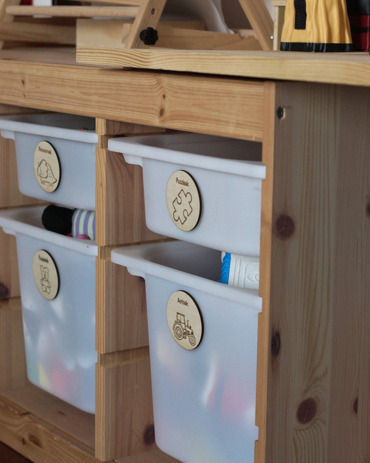 Etiquetas madera organización